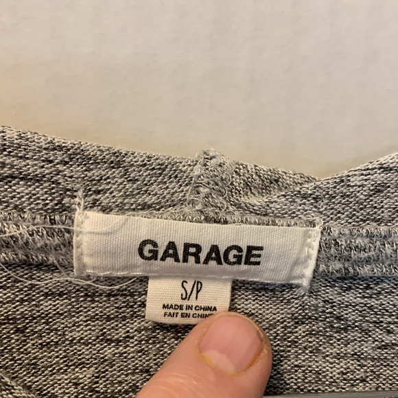 Garage Light Gray Pullover Hoodie Size S/P Front Hand Pouch - Picture 2 of 9